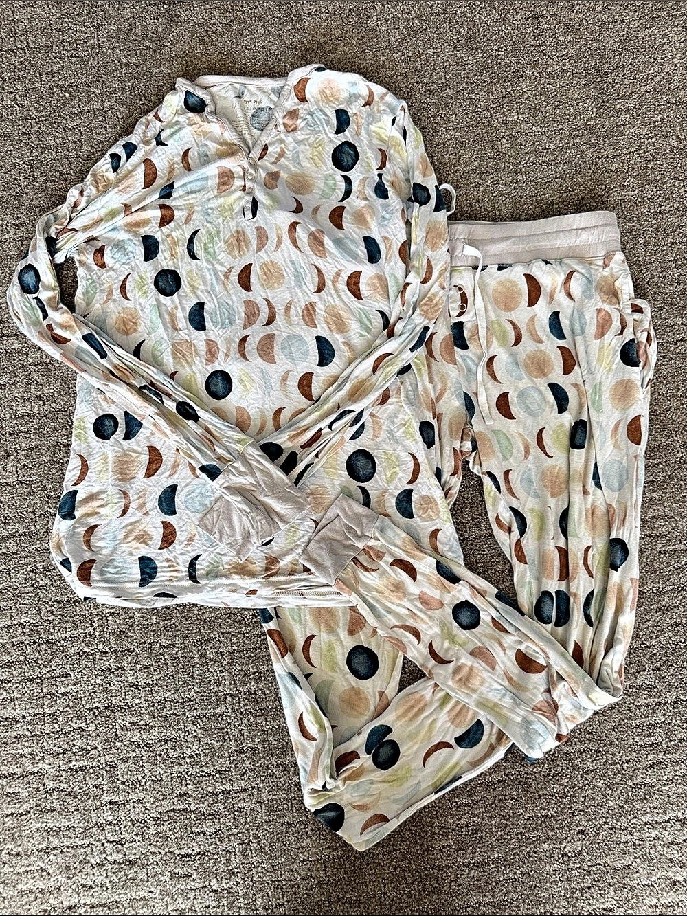 Little Sleepies Luna Neutral women’s Pajama Set